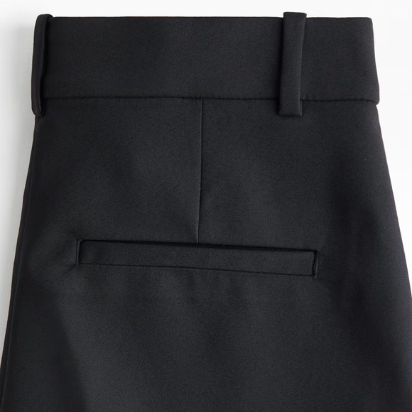 H&M Classic Black Slacks Pants - Picture 2 of 5